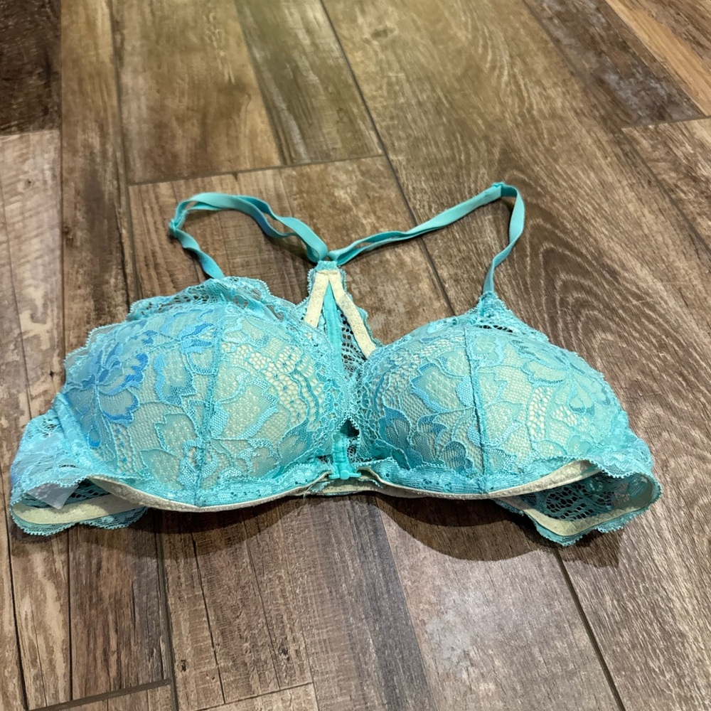PINK Victoria's Secret Aqua Lace Bra
